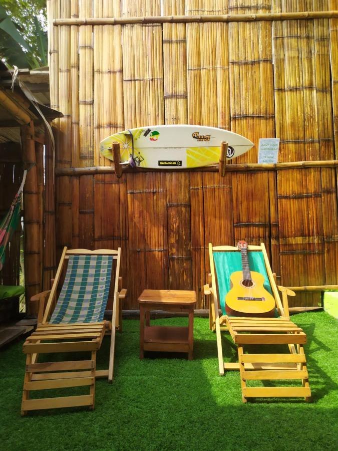 Хостел Iguana Beach House Монтаньїта Екстер'єр фото